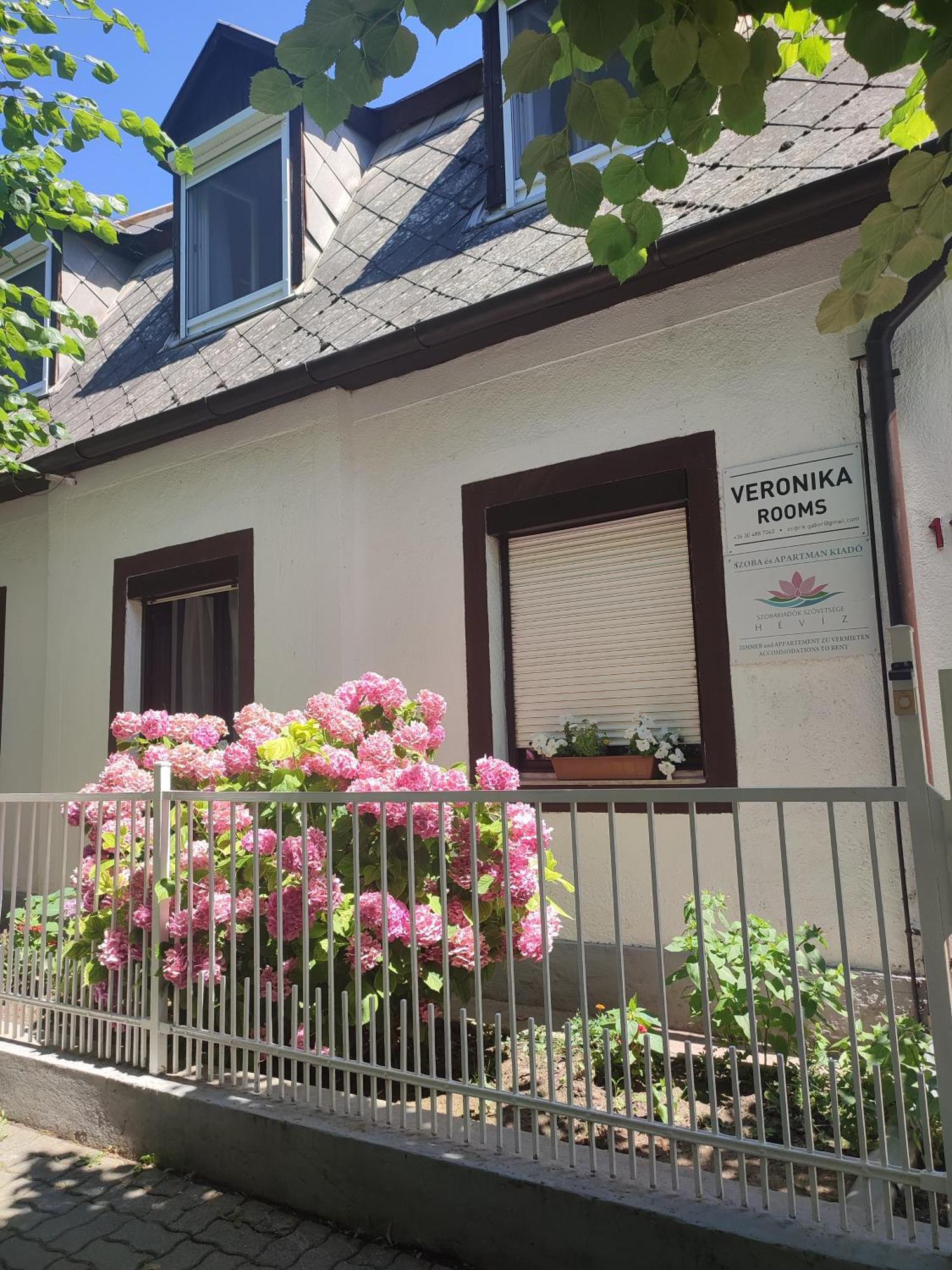 Veronika Rooms Hévíz Buitenkant foto